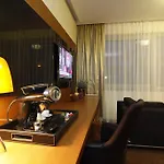 Mikado Hotel 4*
