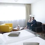 Mikado 호텔