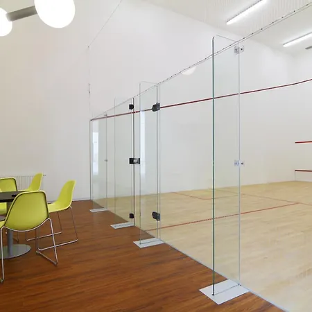 米卡多酒店 尼特拉