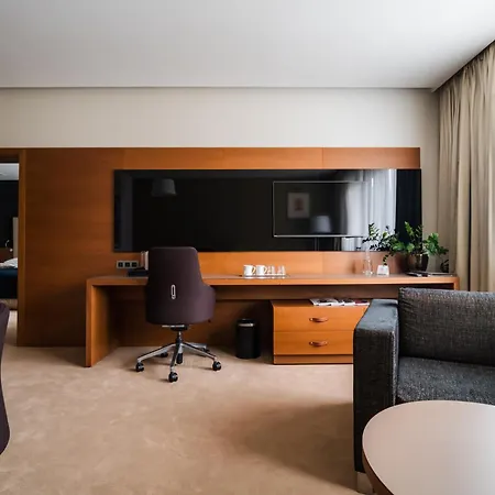 Mikado Hotel