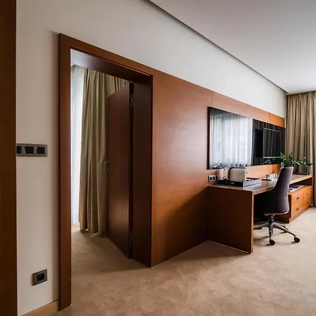 Hotel Mikado 4*