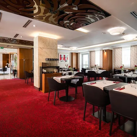 Mikado Hotel