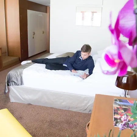 Mikado Hotel 4*
